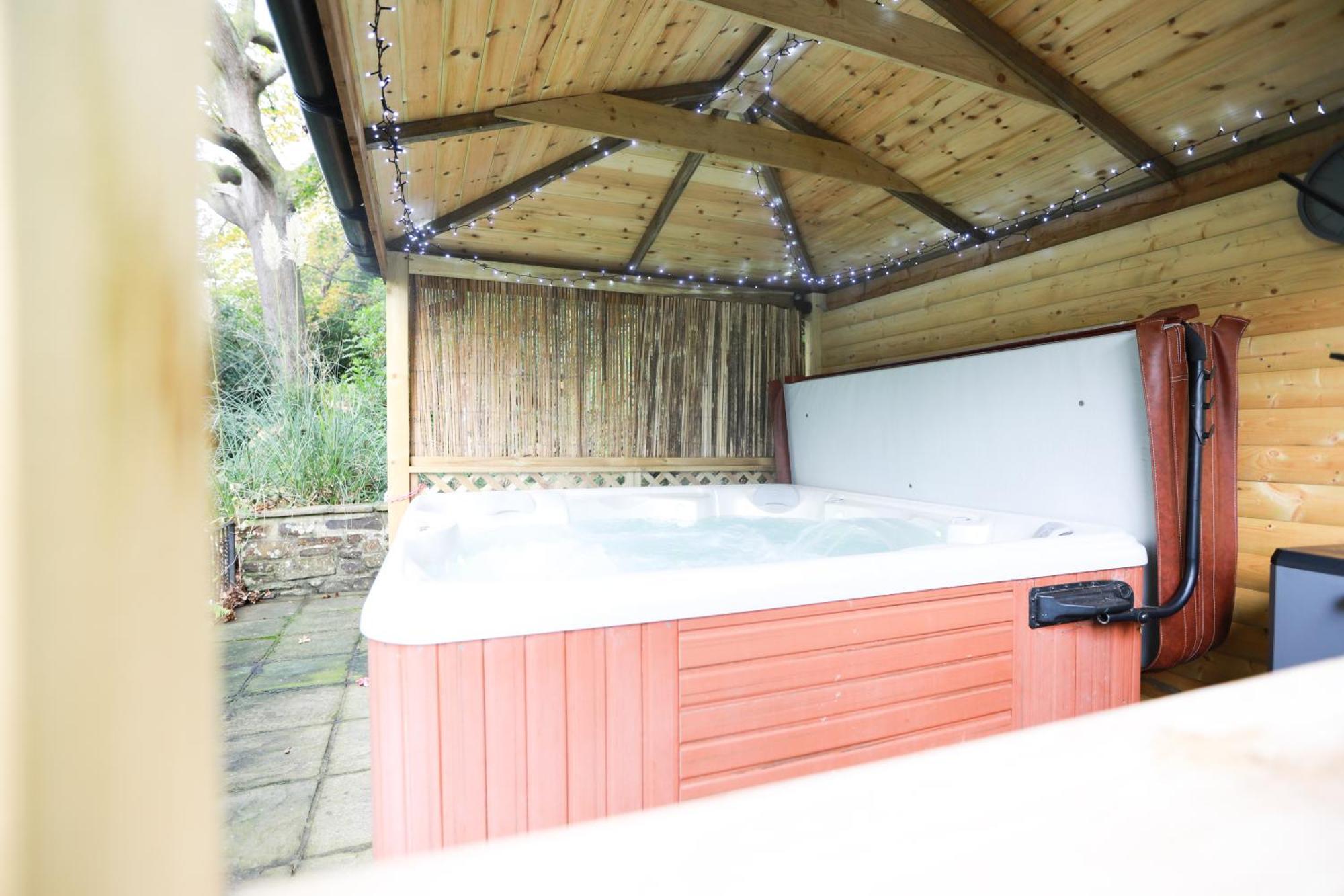 Woodside Ash Hot Tub & Pool Apartment Bideford Luaran gambar